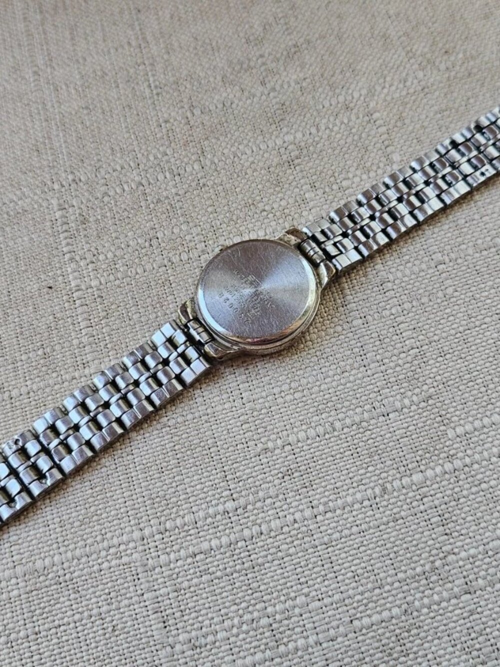 Vintage Seiko Ladies Wristwatch Gunmetal/Gold Tone Quartz Analog Wrist Watch - Picture 7 of 11